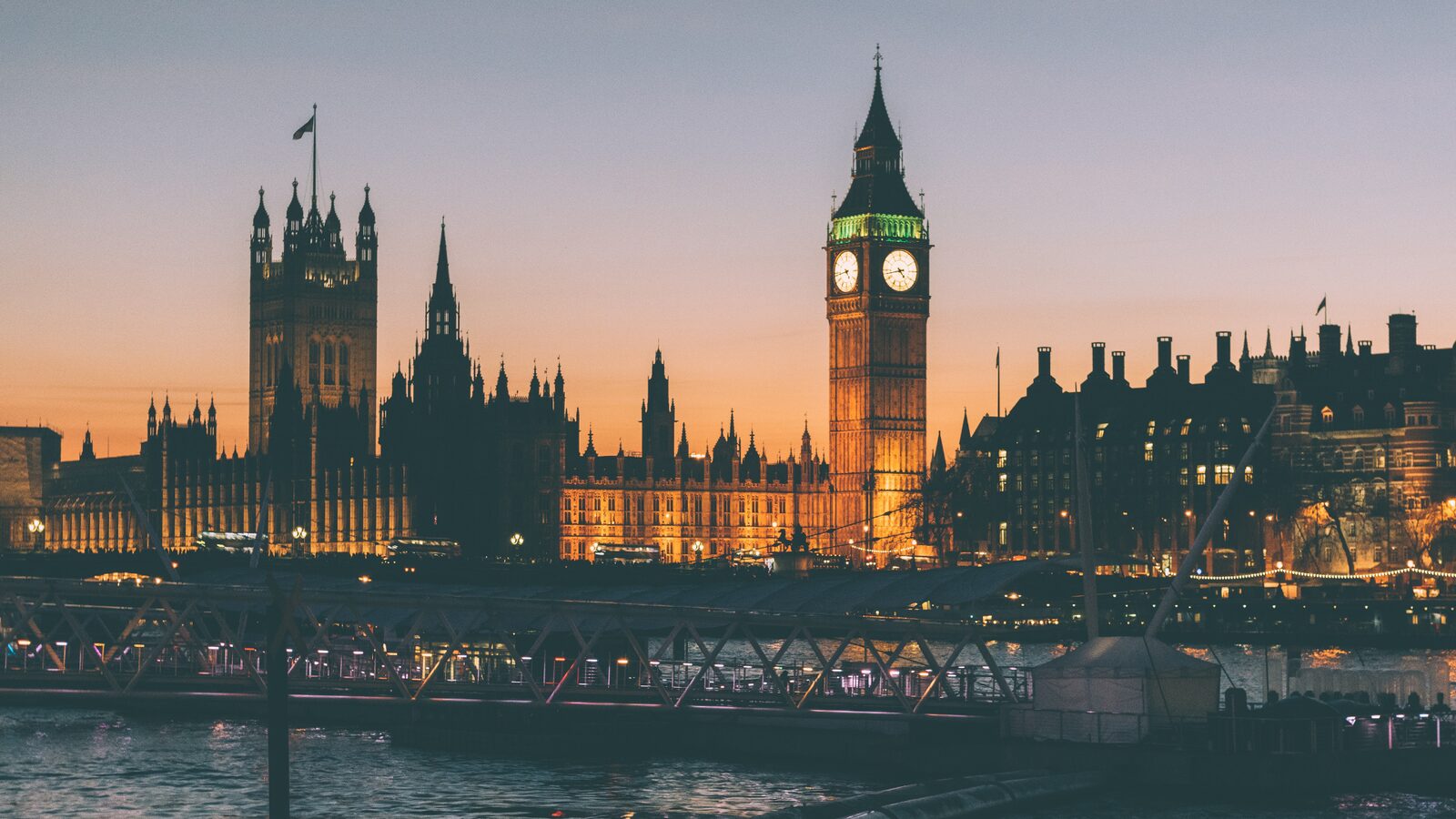 The Houses of Parliament and Big Ben at dusk